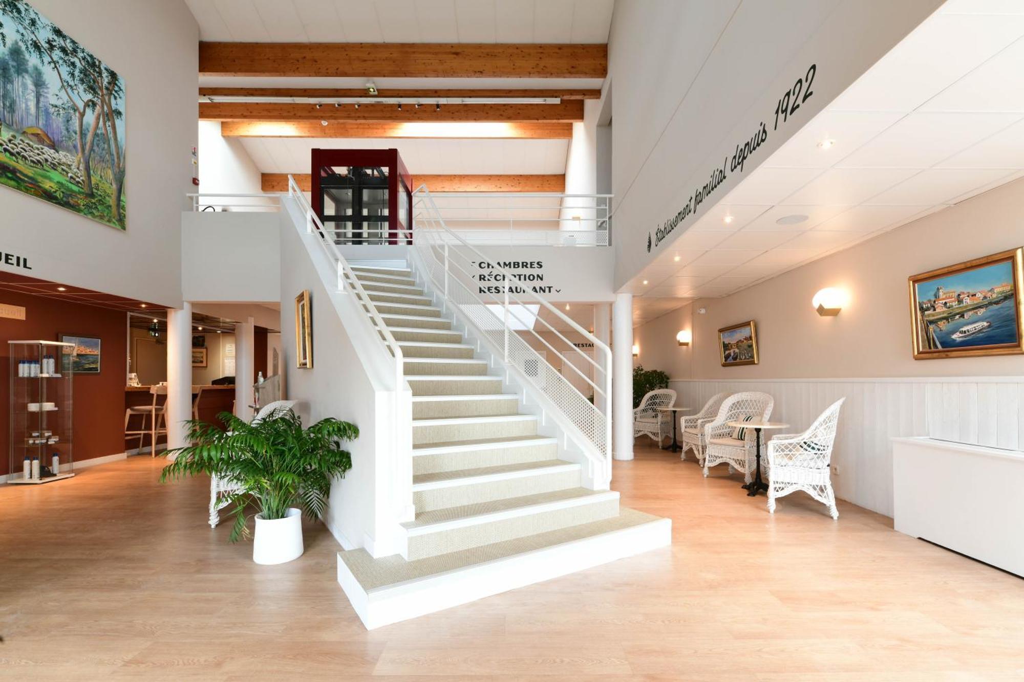 Logis Thermal Saubusse Екстер'єр фото